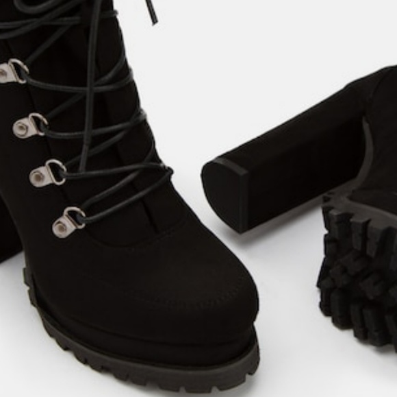 𝙇𝙖𝙨𝙩 𝙎𝙞𝙯 10 🖤Suede D-Ring Lace Up Platform - Picture 4 of 10